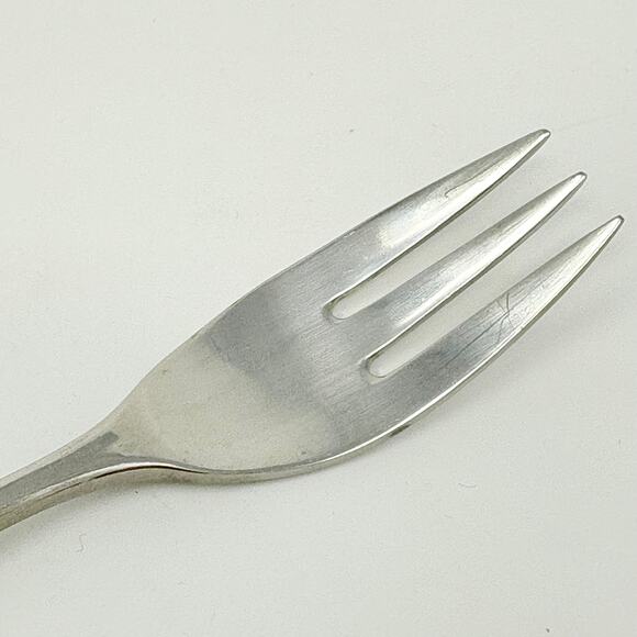 Set of 4 Salad Forks Stanley Roberts CANEEL BAY Crown Stainless Flatware Korea - Picture 2 of 6